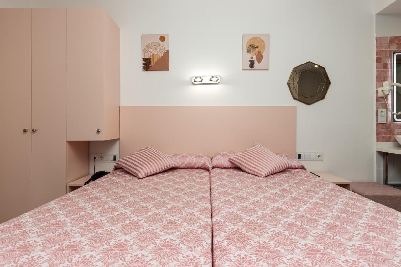 Clopy Rocamar Hotel เบนิดอร์ม ภายนอก รูปภาพ